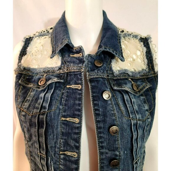 Rue21 Crochet Lace Sleeveless Denim Vest - Size Small - Picture 6 of 12